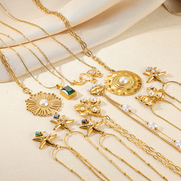 Wholesale Elegant Necklace Five-pointed Star Zircon Pearl Clavicle Chain  Titanium Steel