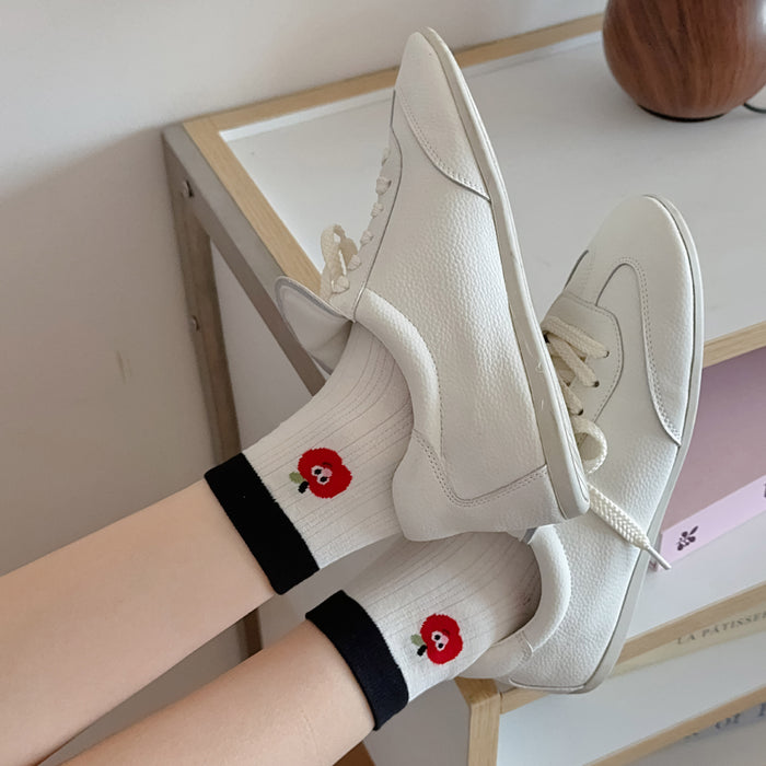 Wholesale Cartoon cute sports thin breathable tube socks boneless socks