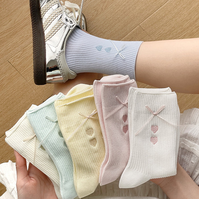 Wholesale Butterfly knot heart-shaped embroidered cotton outer socks, mid tube socks