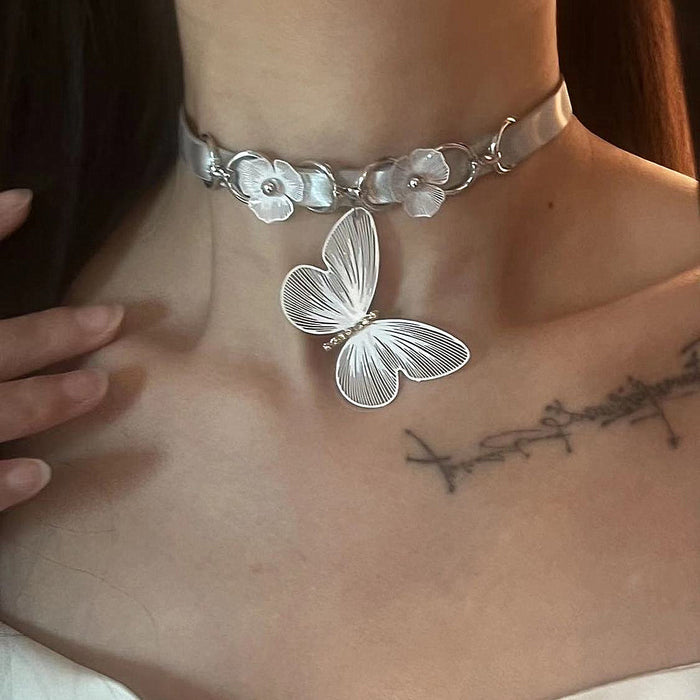 Wholesale Silver Gradient Flower Butterfly Collar Necklace