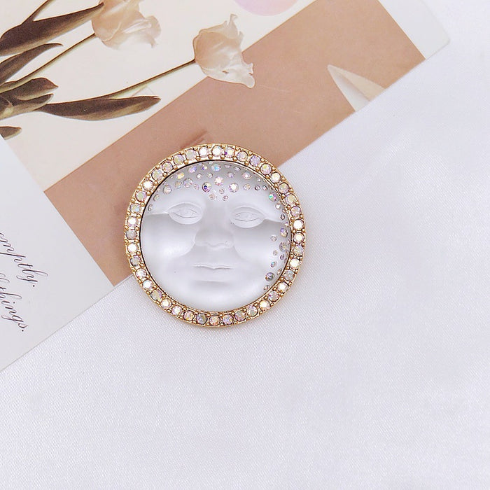 Wholesale face exquisite diamond personality color elegant brooch