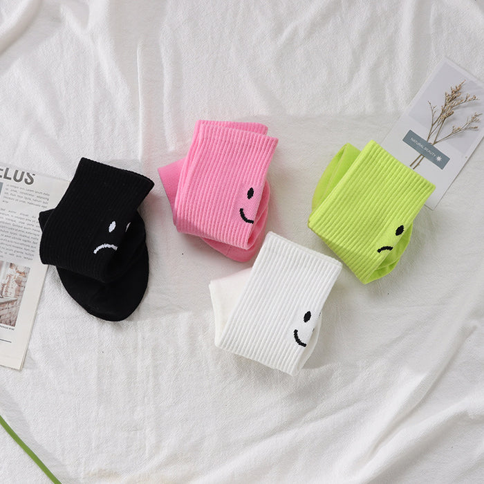 Wholesale Smiling face socks Solid color women's socks Middle tube socks Women's calf socks Cotton socks