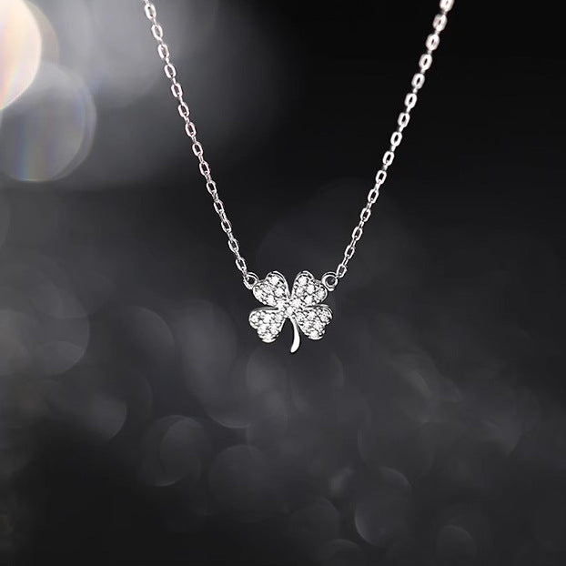 Wholesale Diamond inlaid lucky clover necklace, niche, light luxury, design, temperament, collarbone chain