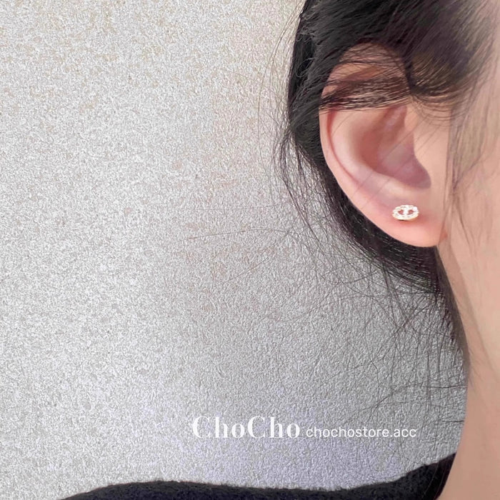 Wholesale Small and Exquisite Pig Nose Earrings Niche Design High-End Versatile Earrings for Women