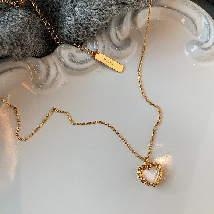 Wholesale Pure silver gemstone versatile necklace, geometric ellipse, high-end niche collarbone chain