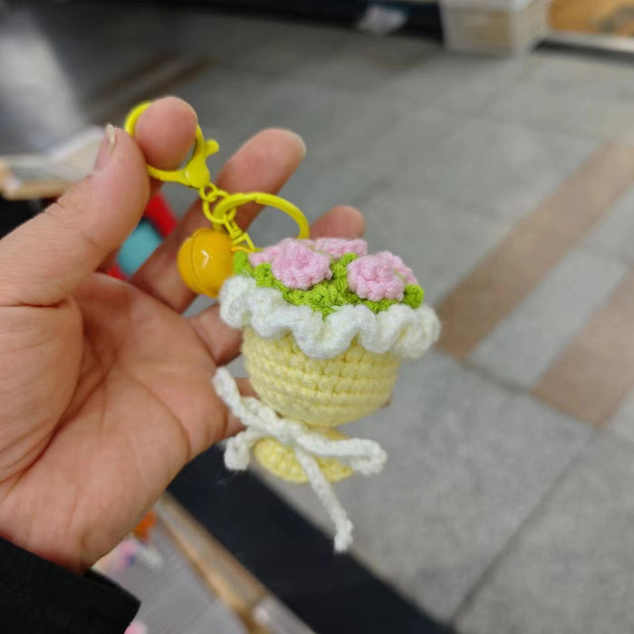 Wholesale Woven Holding Flower Keychain Rose Bouquet Bag Pendant Schoolbag Hanging