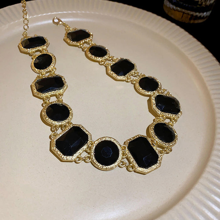 Wholesale Middle Ancient Oval Fashion Geometric Necklace Retro Court Style Clavicle Chain Niche