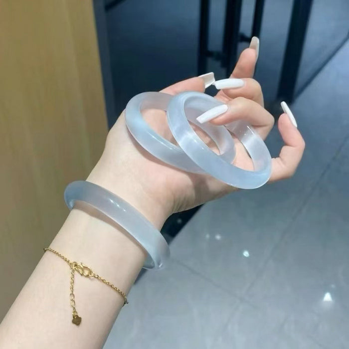 Wholesale Advanced Cat Eye Bracelet with Light Luxury and Ice Transparent Blue Charm