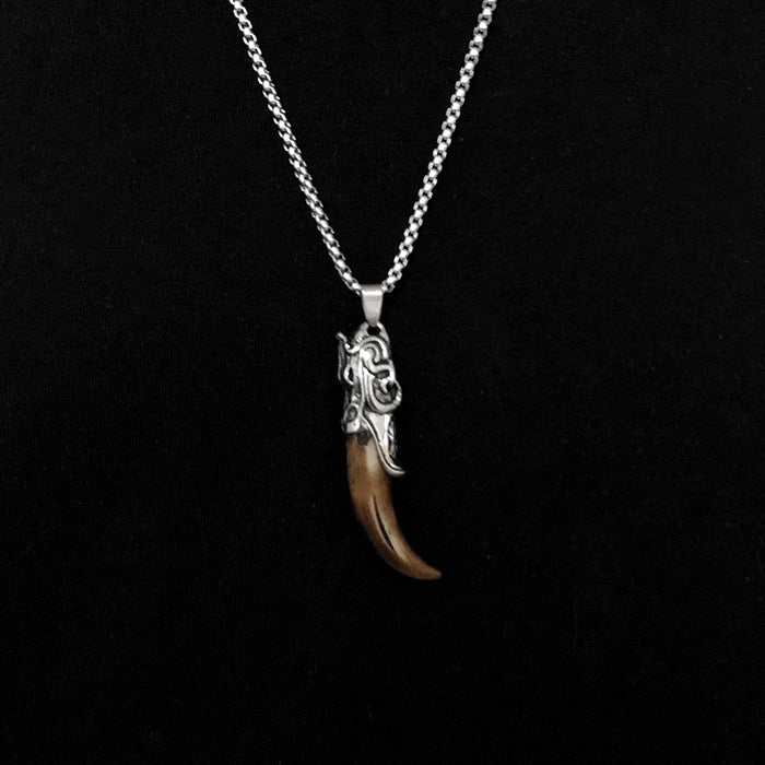 Wholesale Necklace Claw Teeth Jewelry Pendant