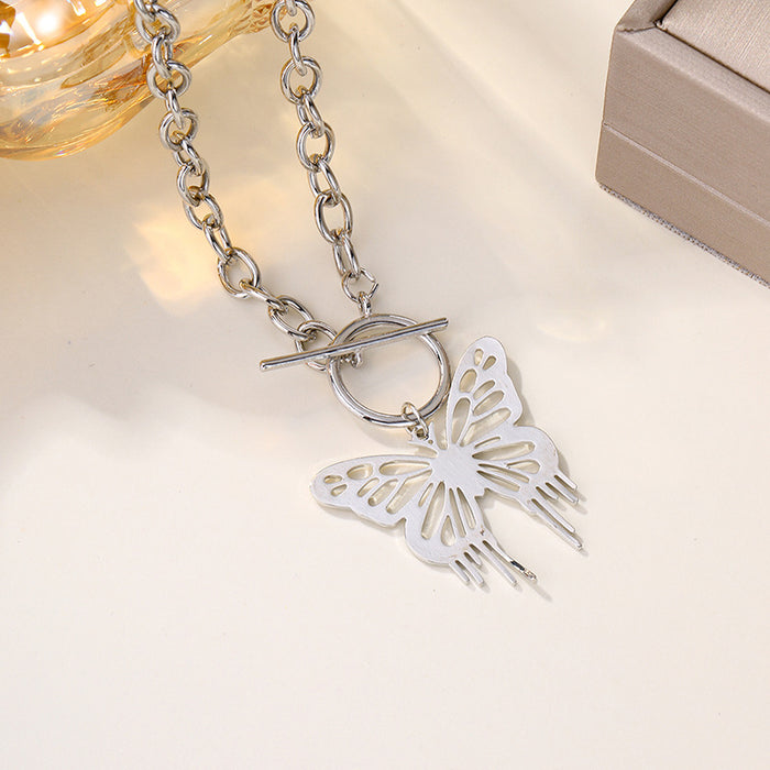 Wholesale Exaggerated Butterfly Pendant Personalized Alloy Thick Chain Necklace