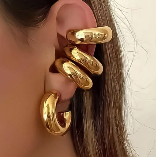 Wholesale Fashionable cylindrical light luxury smooth ear clip