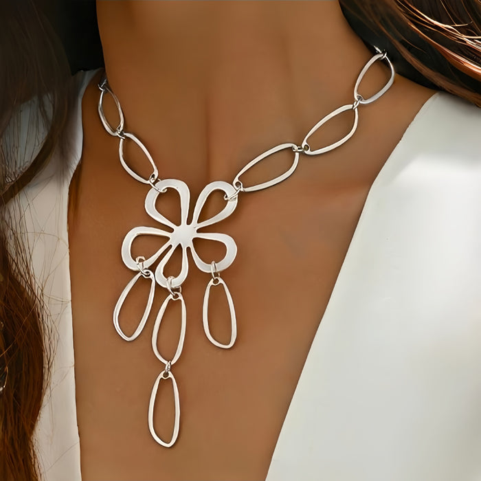 Wholesale Simple metal geometric hollow flower oval necklace with high-end feel, personalized creativity, exaggerated collarbone chain accessories