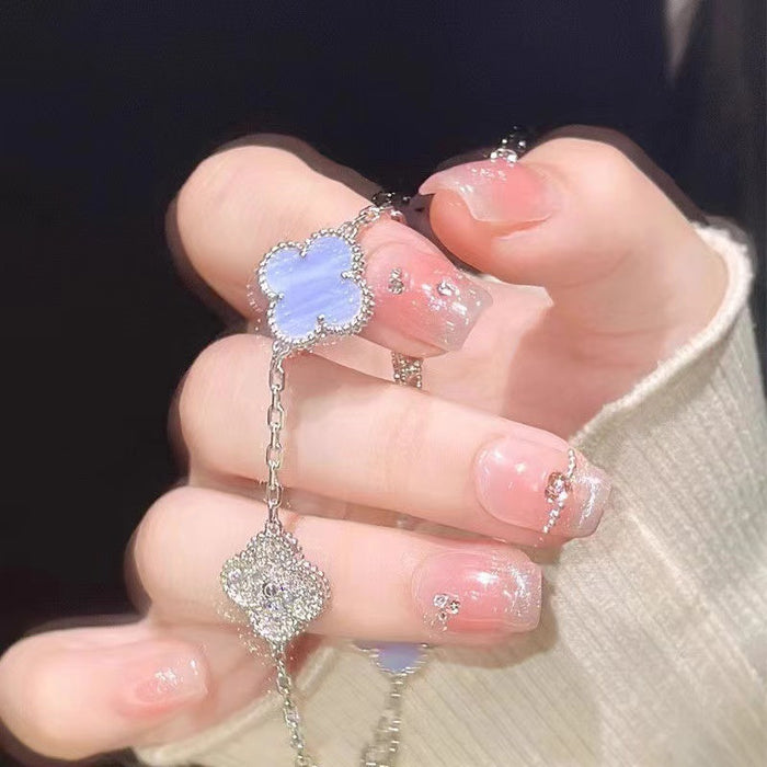 Wholesale Clover bracelet made of pure silver, light luxury, niche and exquisite jewelry