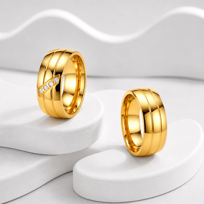 Wholesale Gold Stainless Steel Couple Ring with Diamond Inlay Fashion Jewelry Accessory