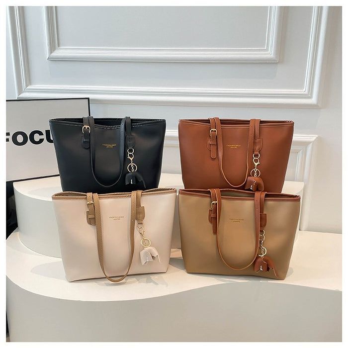 Wholesale Fashionable and stylish large-capacity single-shoulder bag