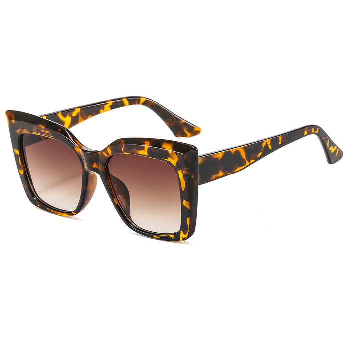 Wholesale Retro Cat-Eye Ocean-Tinted Sunglasses