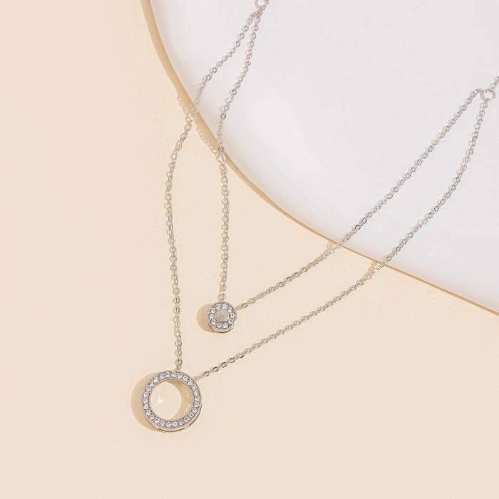 Wholesale Light luxury high-end diamond inlaid circular pendant necklace, fashionable and simple design, layered collarbone chain