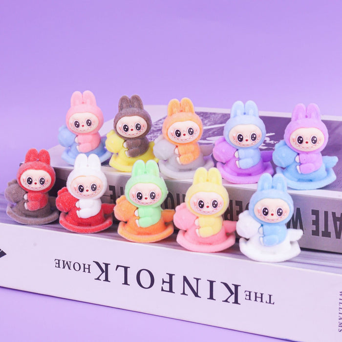 Wholesale Flocking Cloth Rocking Horse Cartoon Cute Resin Ornaments  Jewelry Car Accessories