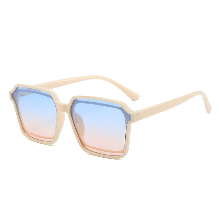 Wholesale Trendy and personalized sunglasses for women's street photography, concave styling, sunscreen sunglasses, same style fashion glasses