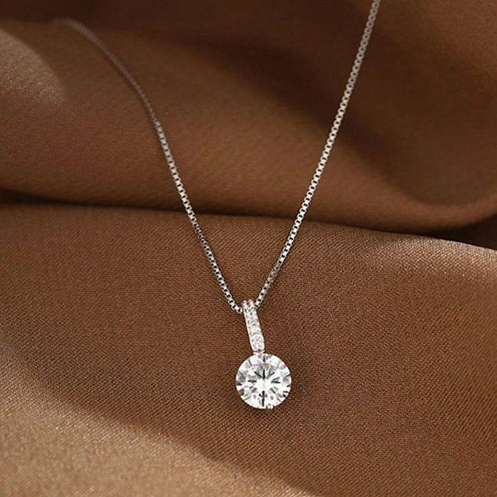 Wholesale Single sparkling diamond necklace
