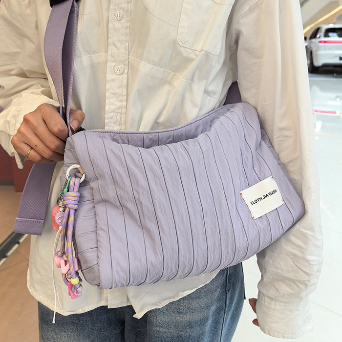 Wholesale Lazy style crossbody bag for women, large capacity tote bag, casual pillow bag, relaxed commuting shoulder bag