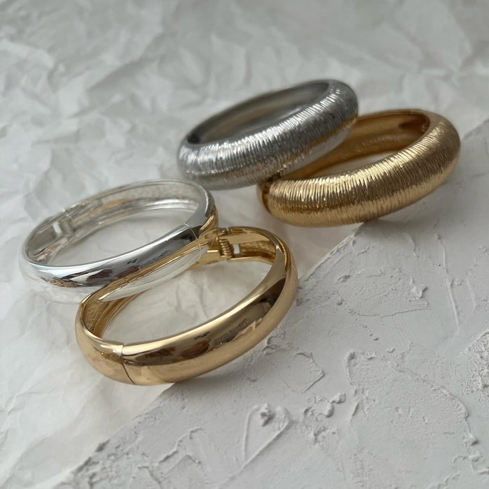 Wholesale Exaggerated Jewelry Fashion Gold Bracelet Round Spring Open Bracelet Simple Wide Edition Handmade