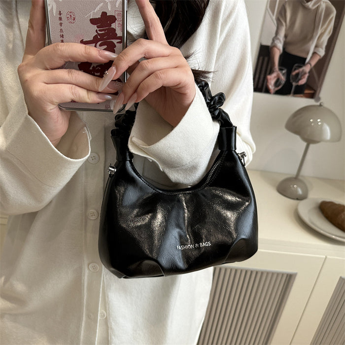 Wholesale Chain crossbody bag, new crossbody handle, fashionable and pleated