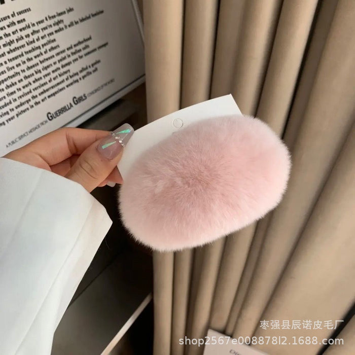 Wholesale Plush hair accessory with oversized cute fur clip