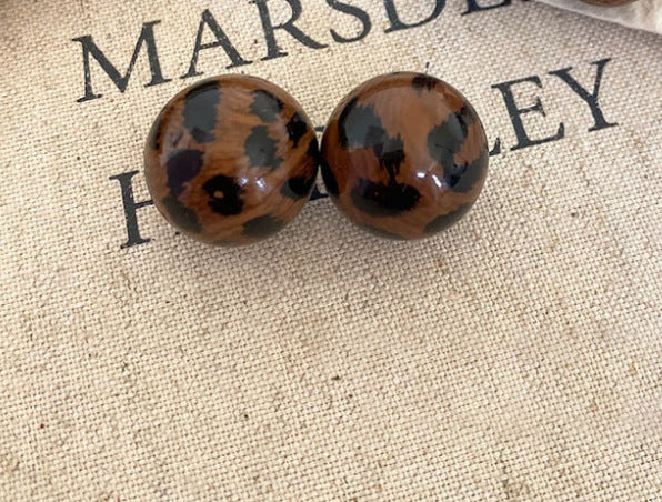 Wholesale Leopard print round earrings with niche design, retro earrings, high-end feel, light luxury temperament, wholesale of earrings