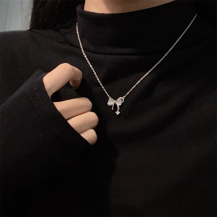 Wholesale  butterfly necklace Women's  niche design clavicle chain girlfriends necklace