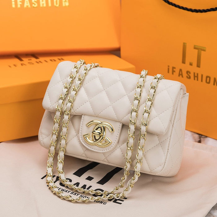 Wholesale Women' s Genuine Leather Diamond Quilted Crossbody Bag Chain Strap Retro Fashion Accessory