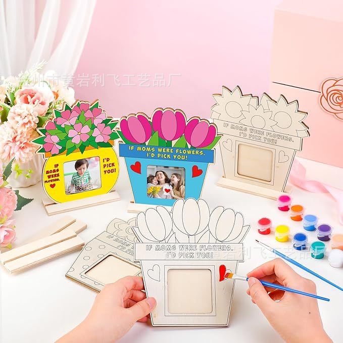 Wholesale Creative wooden ornaments, DIY wooden crafts, white clay graffiti picture frames