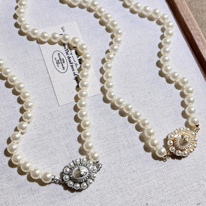 Wholesale Pearl necklace made of brass with elegant temperament
