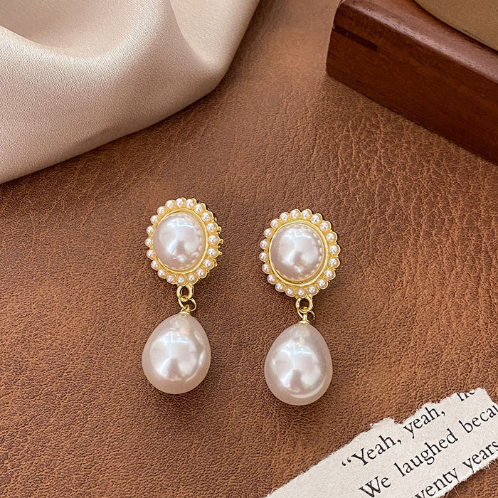 Wholesale wine red Pearl Earrings Without Ear Holes Ear Clip