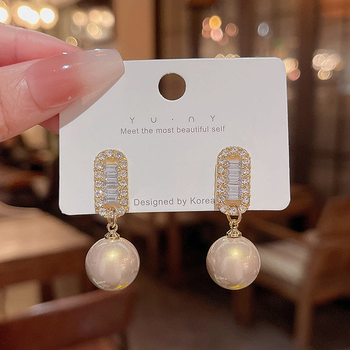 Wholesale Zircon Pearl Earrings