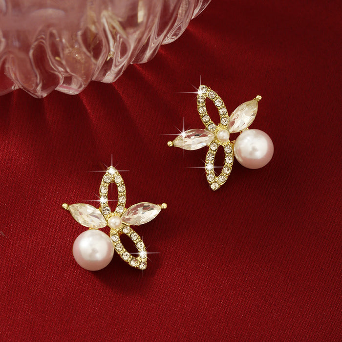 Wholesale Fashionable pearl studded diamond light luxury starfish earrings with versatile temperament, exquisite and niche earrings