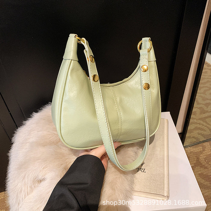 Wholesale Stylish Oil Wax Leather PU Crossbody Bag Urban Simplicity Dumpling Shape Gift