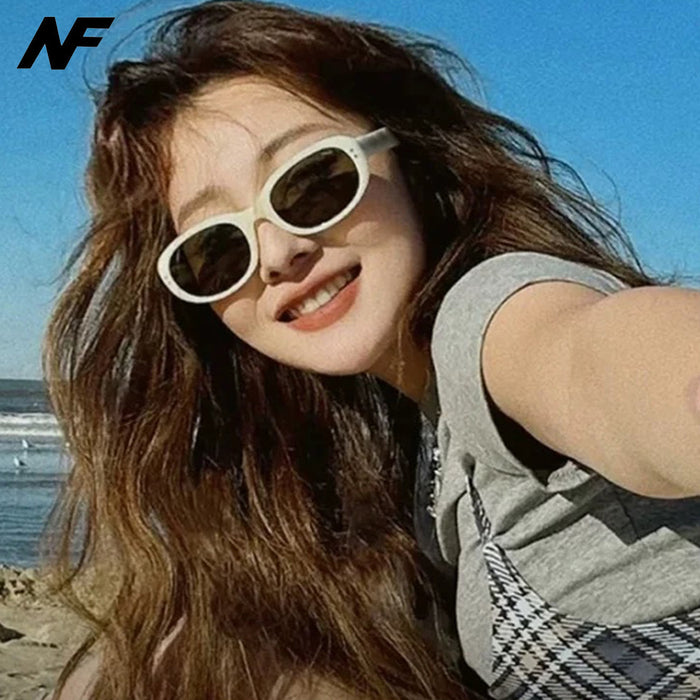 Wholesale Retro American small frame oval sunglasses, new high-end UV resistant sunglasses