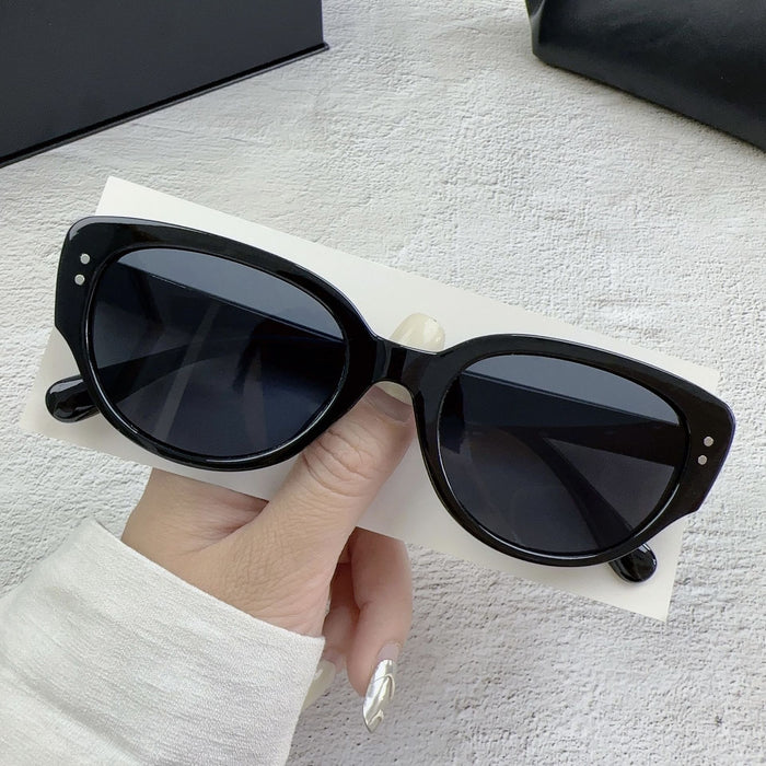 Wholesale Sunglasses with a high-end feel, retro sunglasses, UV resistant glasses