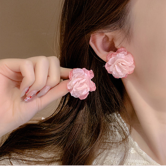 Wholesale Pearl flower earrings, fashionable, elegant, personalized earrings, niche, light luxury, high-end earrings