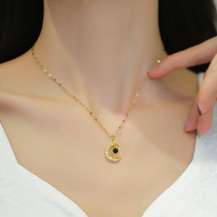 Wholesale Titanium Steel Necklace Women Moon Clavicle Chain JDC-NE-LG049