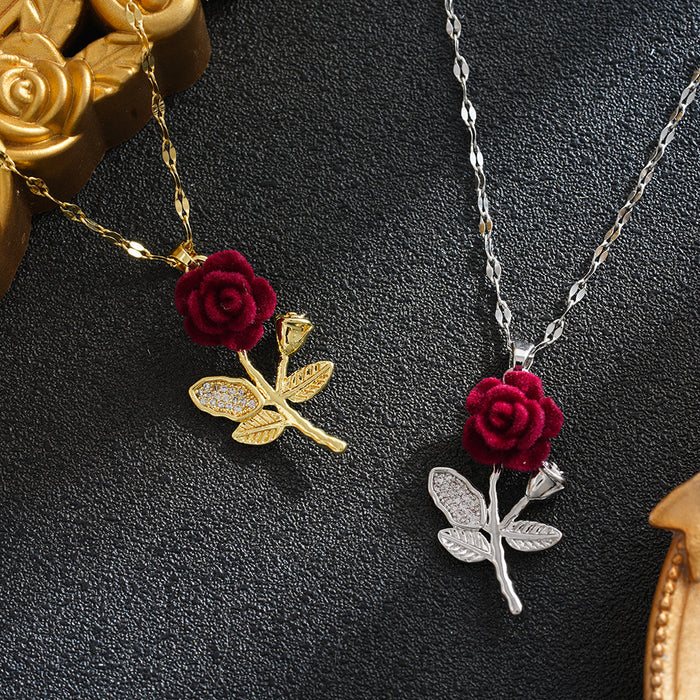 Wholesale Rose pendant necklace  elegant and understated luxury made of copper and zircon