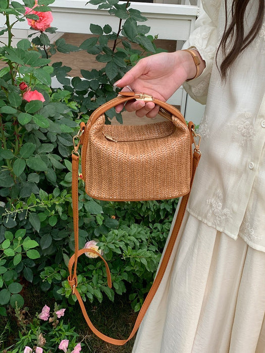 Wholesale Straw woven small bag can be used as a handbag shoulder bag or crossbody bag