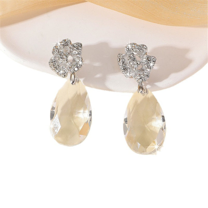Wholesale Silver Crystal Water Drop Floral Drop Earrings Chic Jewelry Accessory MOQ≥2