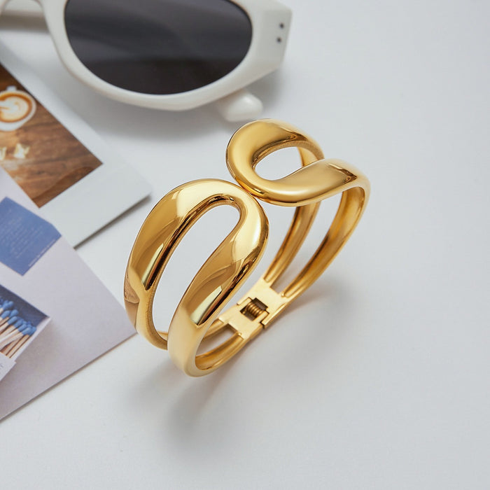 Wholesale Stainless steel open bracelet, non fading jewelry, light luxury, high-end feeling bracelet, titanium steel bracelet, jewelry