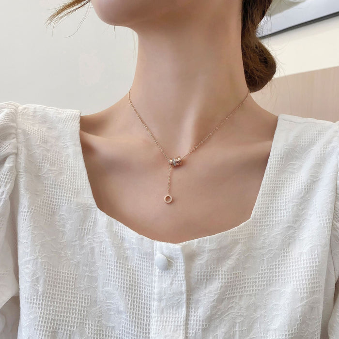 Wholesale The necklace has small tassels, a minimalist design, and a new titanium steel lock chain with a simple temperament
