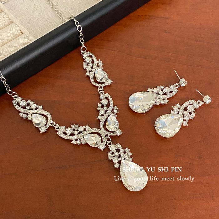 Wholesale Palace Style Necklace Accessories Collarbone Chain Exaggerated Women