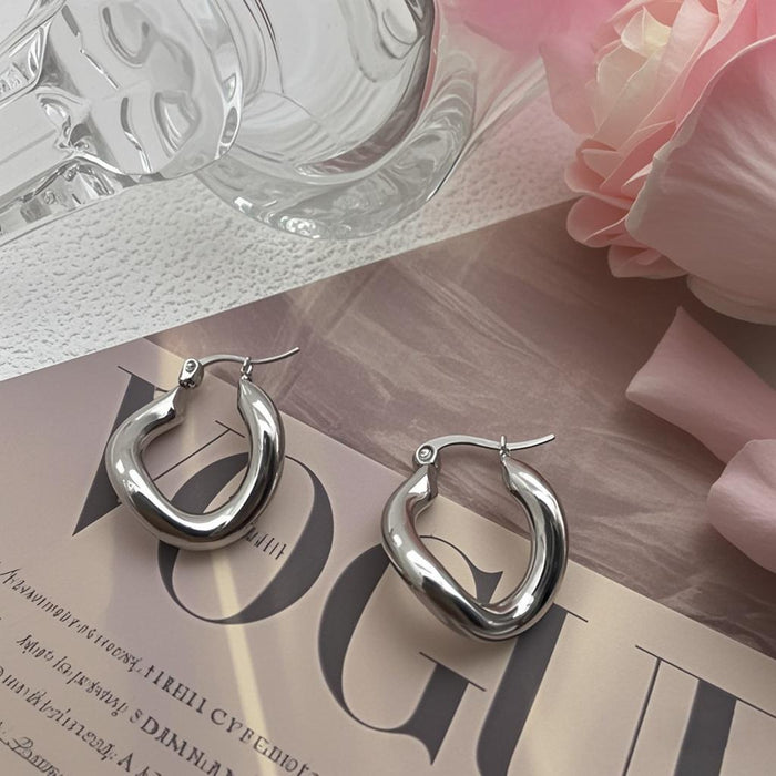 Wholesale New earrings, light luxury and high-end jewelry