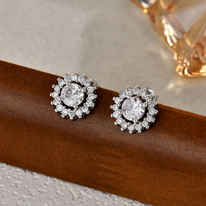 Wholesale Fashionable, luxurious, exquisite gemstone earrings