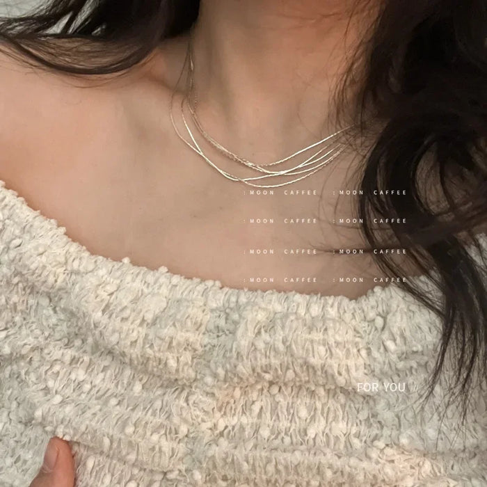 Wholesale Multi layered thin necklace with retro style collarbone chain and neck chain